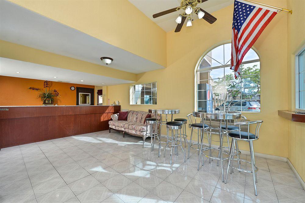 Days Inn By Wyndham El Centro Exterior photo