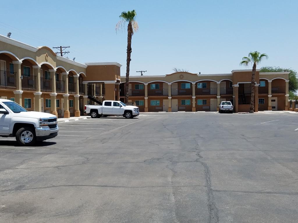 Days Inn By Wyndham El Centro Exterior photo