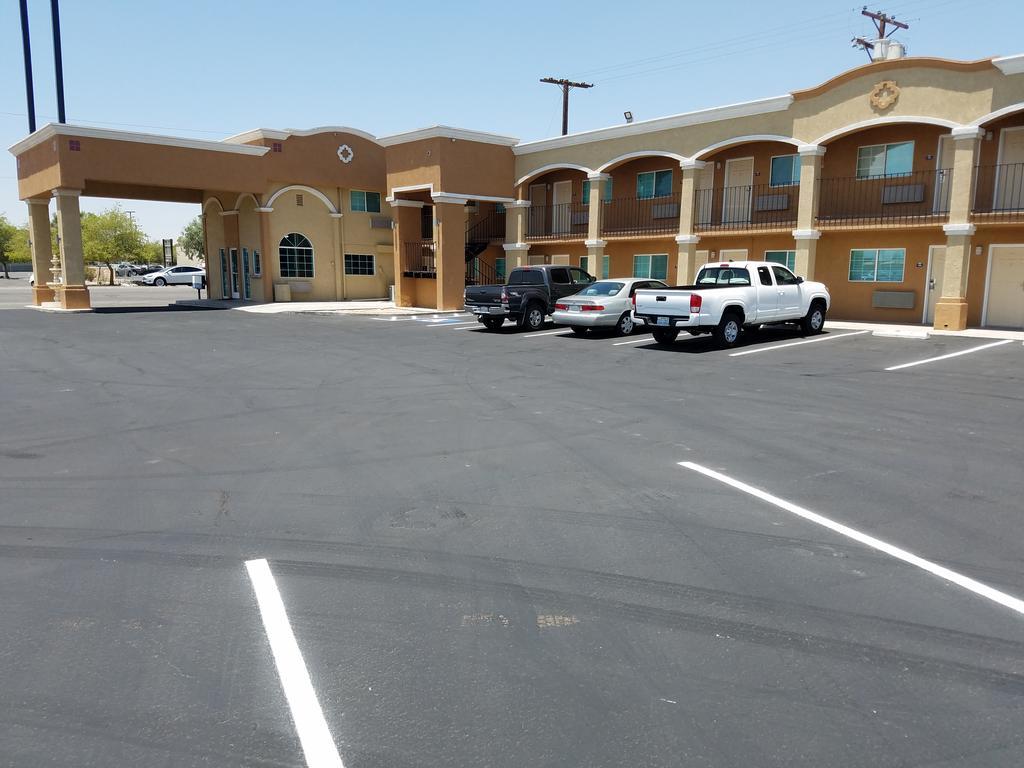Days Inn By Wyndham El Centro Exterior photo