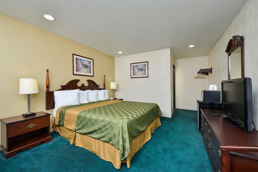 Days Inn By Wyndham El Centro Exterior photo