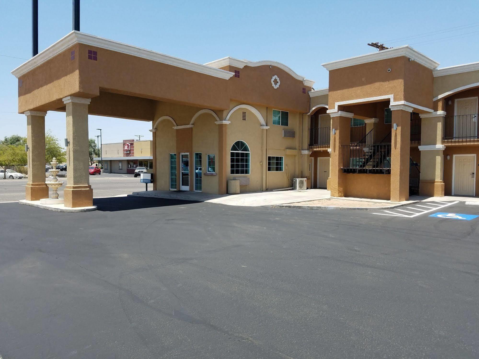Days Inn By Wyndham El Centro Exterior photo